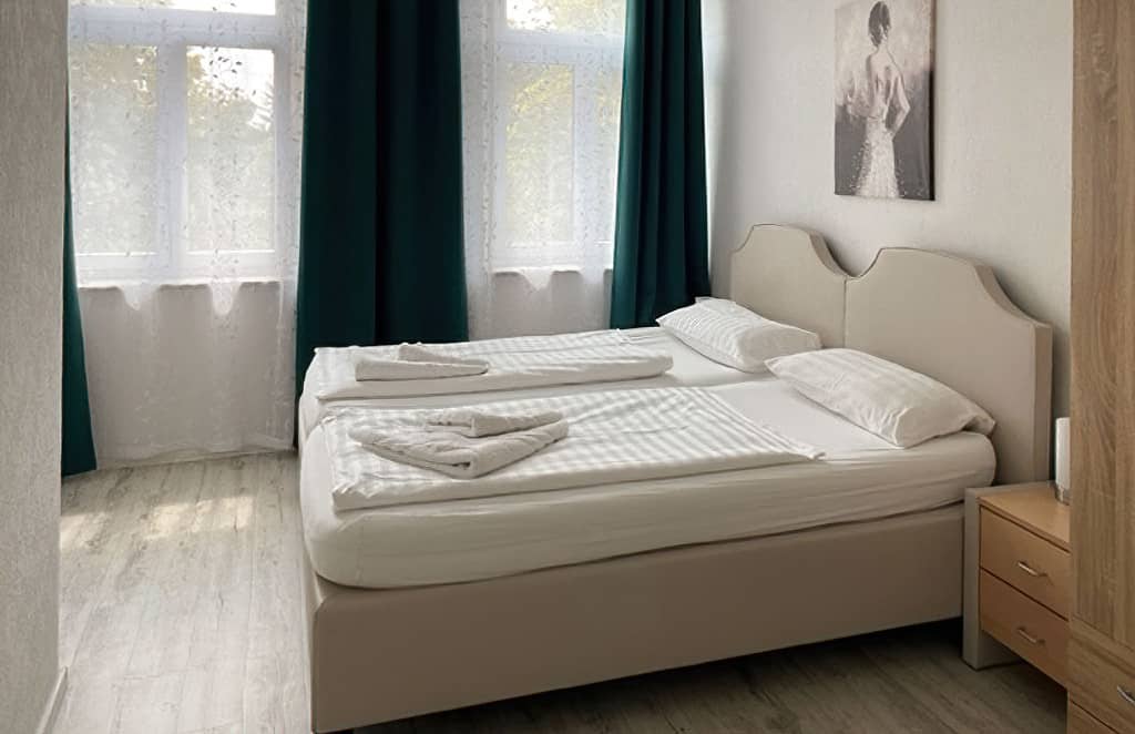 LH_image94_1024-SharpenAI-Motion